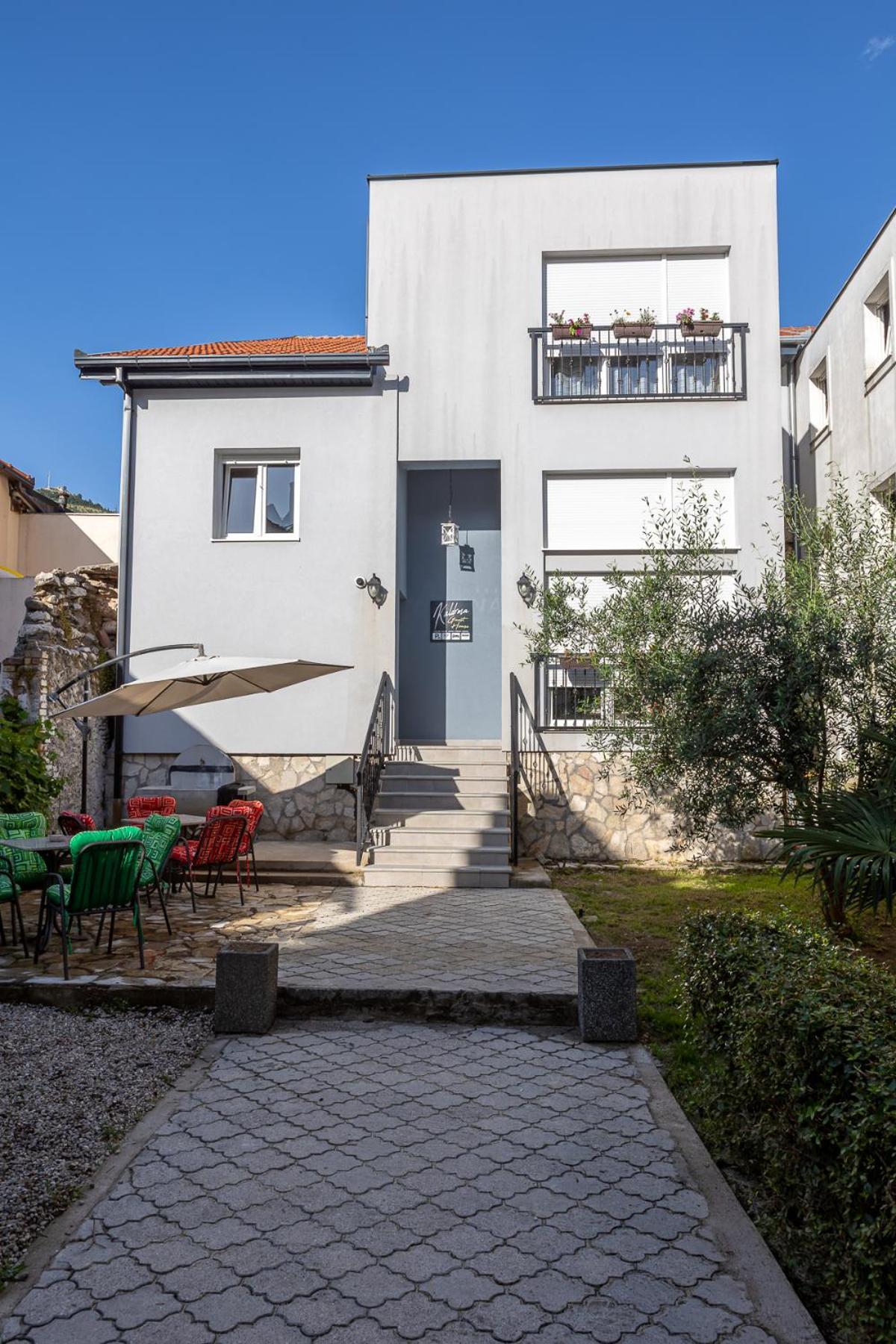 Kaldrma Guesthouse Mostar Esterno foto